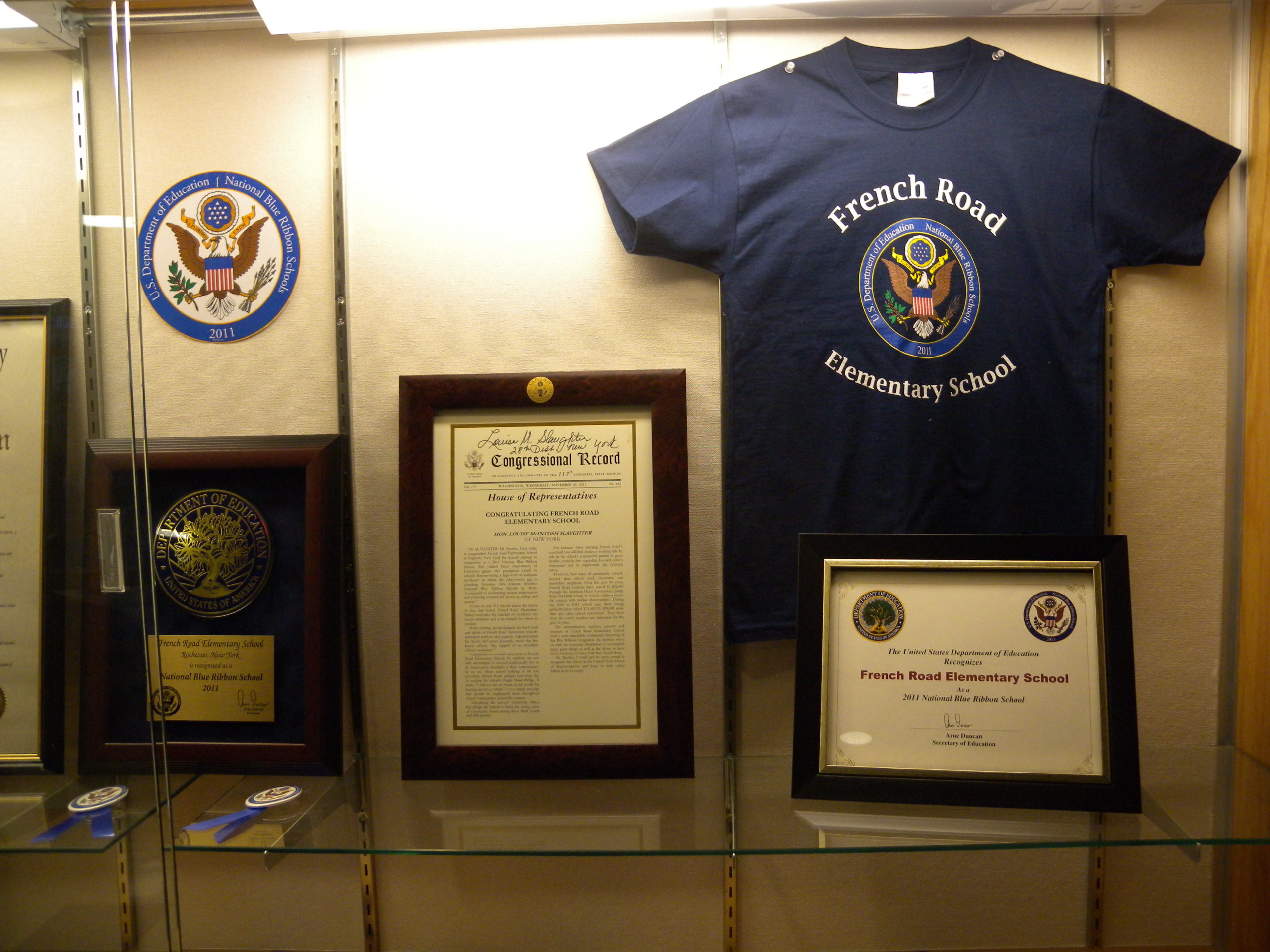 French Road Elementary Hands & Words Are Not For Hurting Project