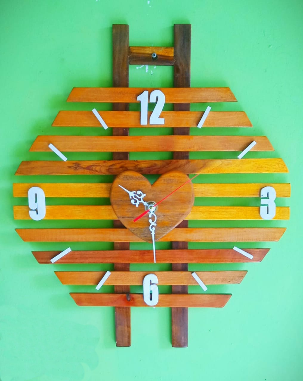 Wall clocks made of wood HandyBuy.lk Sri Lanka's Fastest Growing E