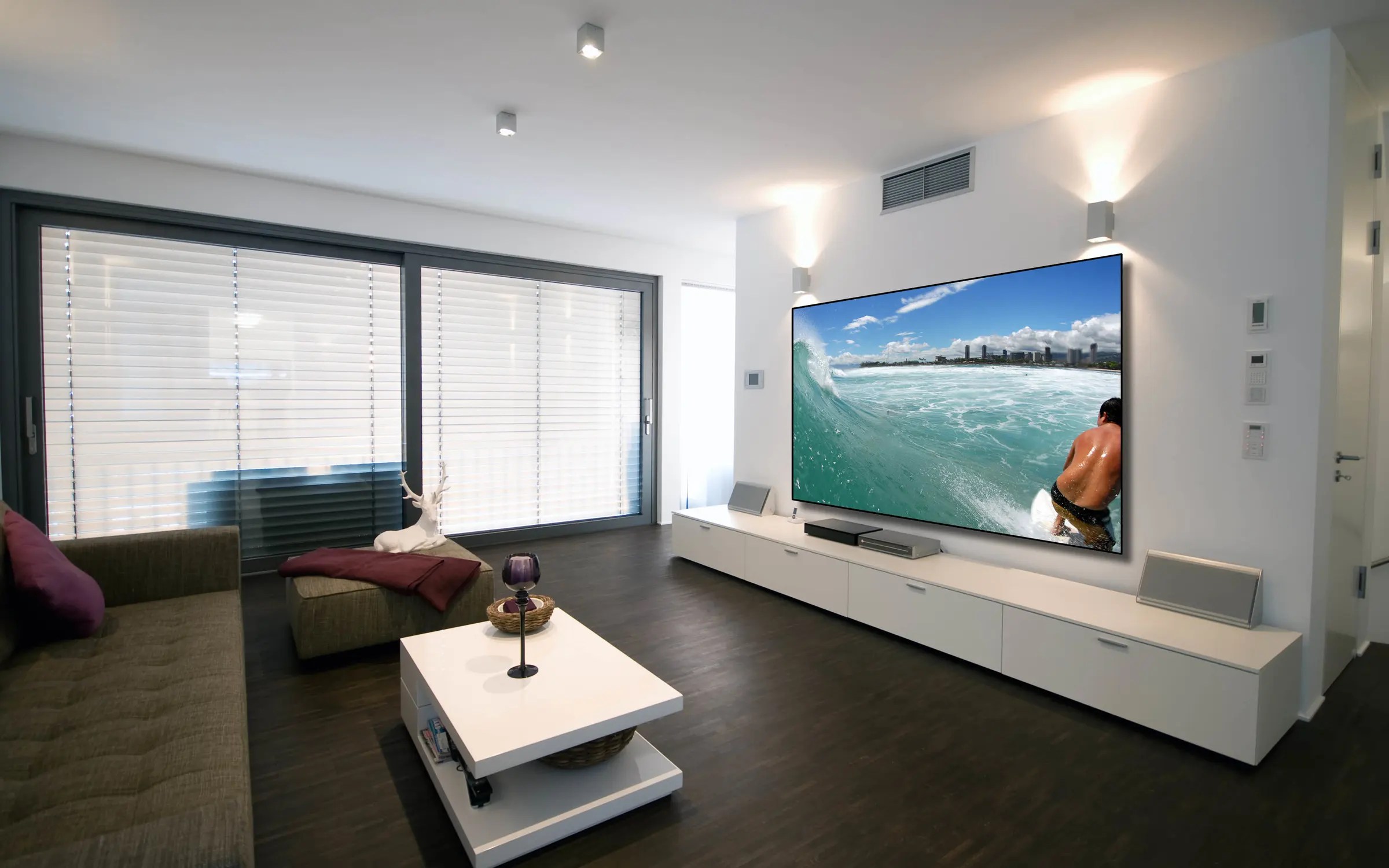 Professional TV Wall Mounting Services Enhance Your Viewing Experience