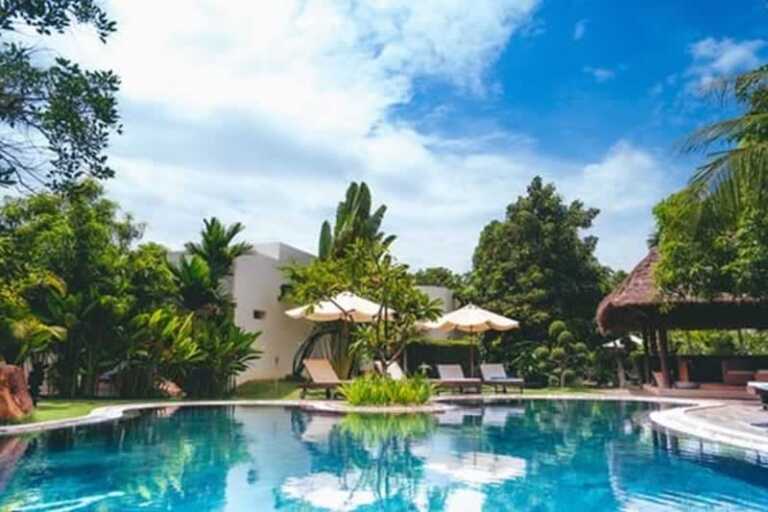 Keep Your Pool Sparkling Clean with These Maintenance Tips