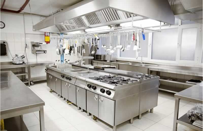 3 Big Differences Between a Commercial Kitchen & a Residential Kitchen