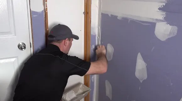 Can You Caulk Drywall Corners: Complete in 5 Steps [DIY]