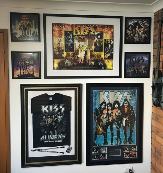 Gallery For Hanging Rock Frames