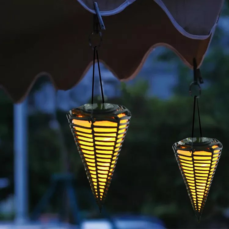 Why Choose Solar Decorative Lights To Decorate Your Garden? - LeaHanko