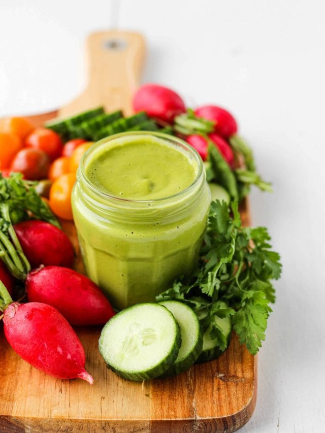 10Minute AvocadoCilantro Green Goddess Dressing Recipe Hannah Magee RD