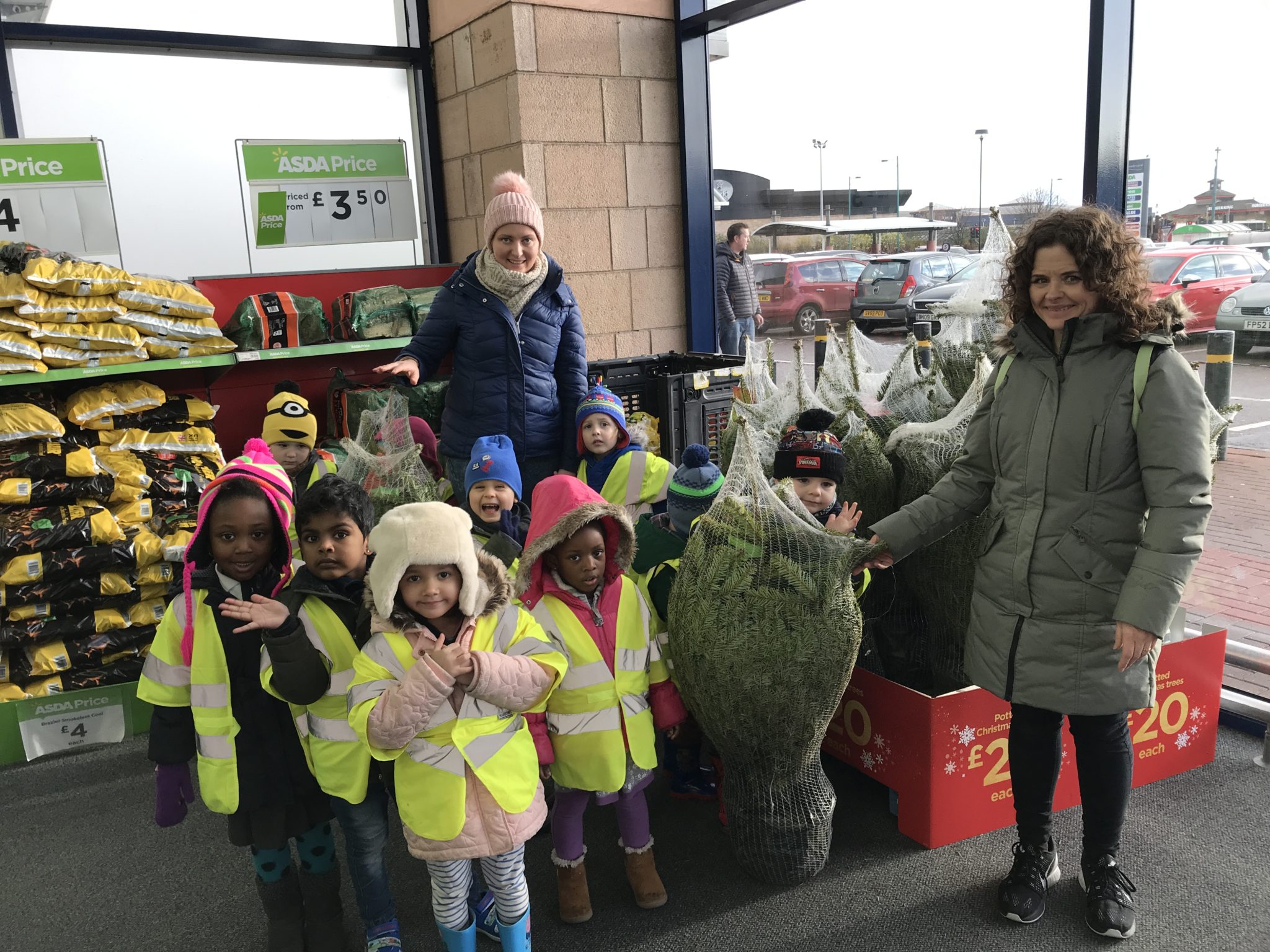 Collecting our Christmas Trees! Hanover Street School, Aberdeen