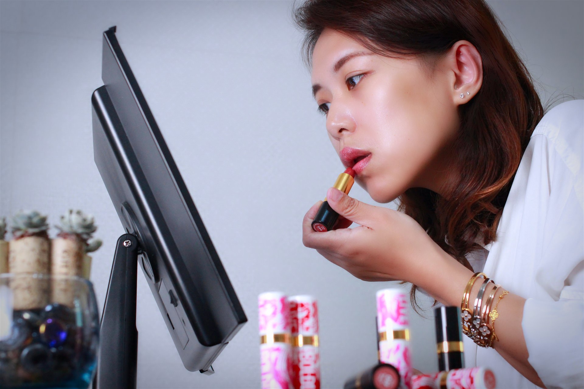 開架彩妝/露華濃REVLON經典璀璨唇膏8色試色分享