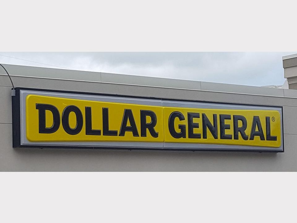 Dollar General JFK Circle Dubuque, Iowa The Review Diaries