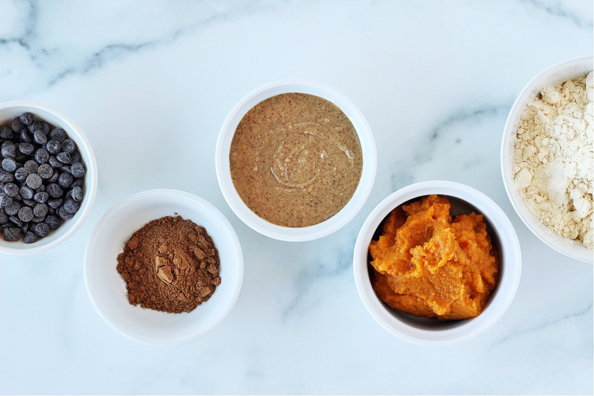 NoBake Pumpkin Protein Balls HappiHomemade