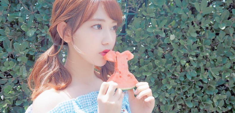 宮脇咲良 裏アカウントを自ら流出させたって本当 整形外科場所が