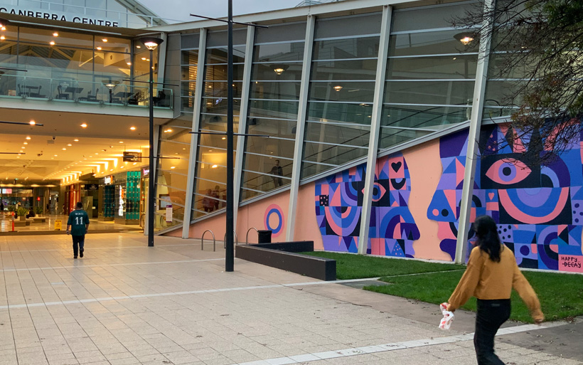 Canberra Centre Mural & Community Mural By Street Artist
