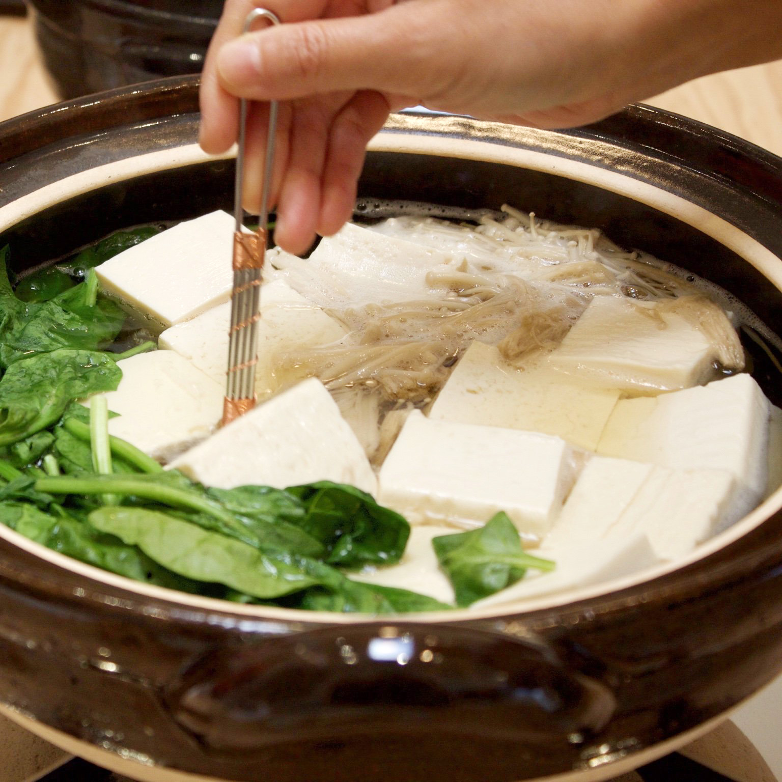 Tofu & Spinach Hot Pot Happy Donabe Life