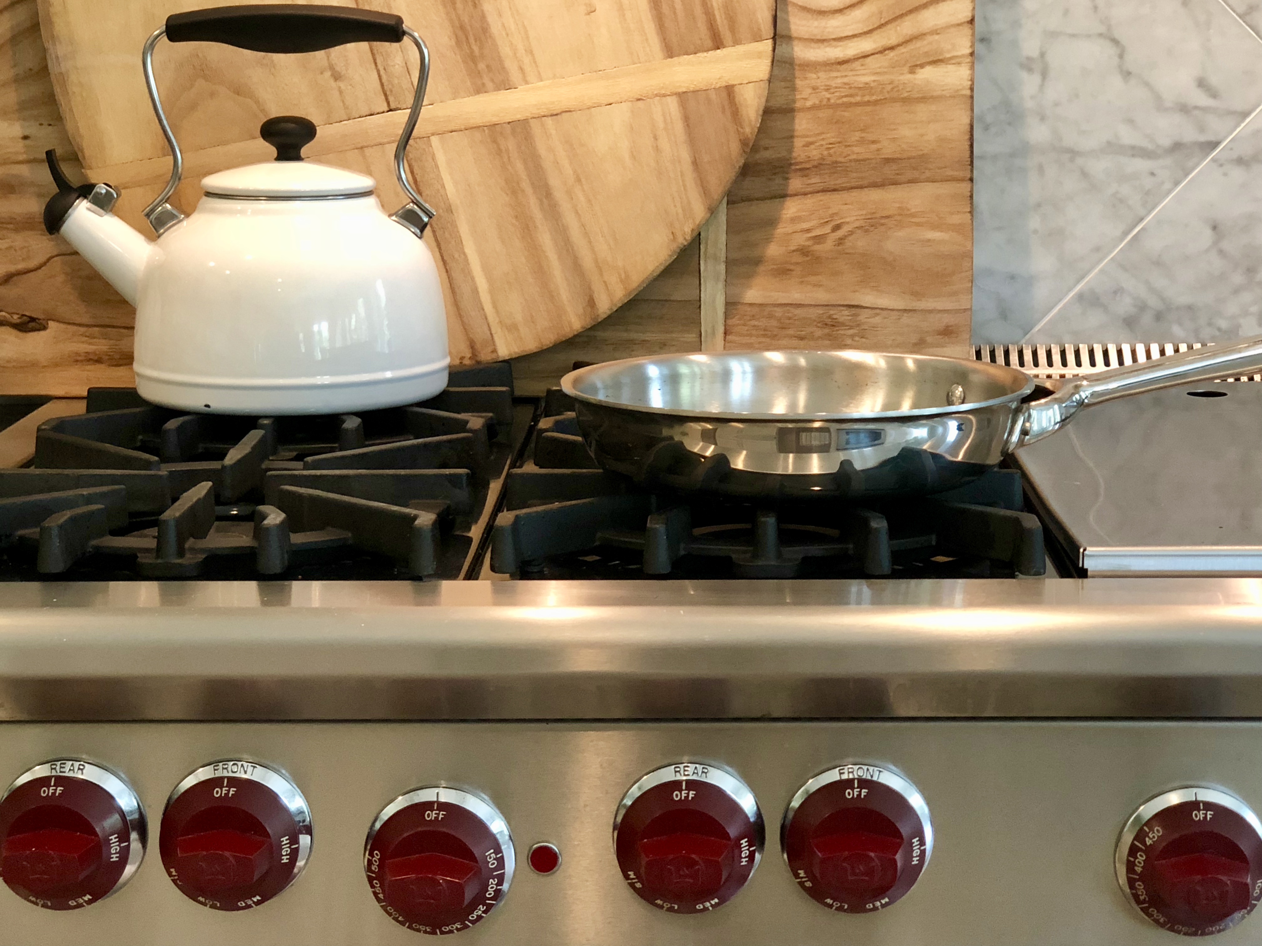 How to Clean Grease Off Stainless Steel Using a Magic Cleanser Happy