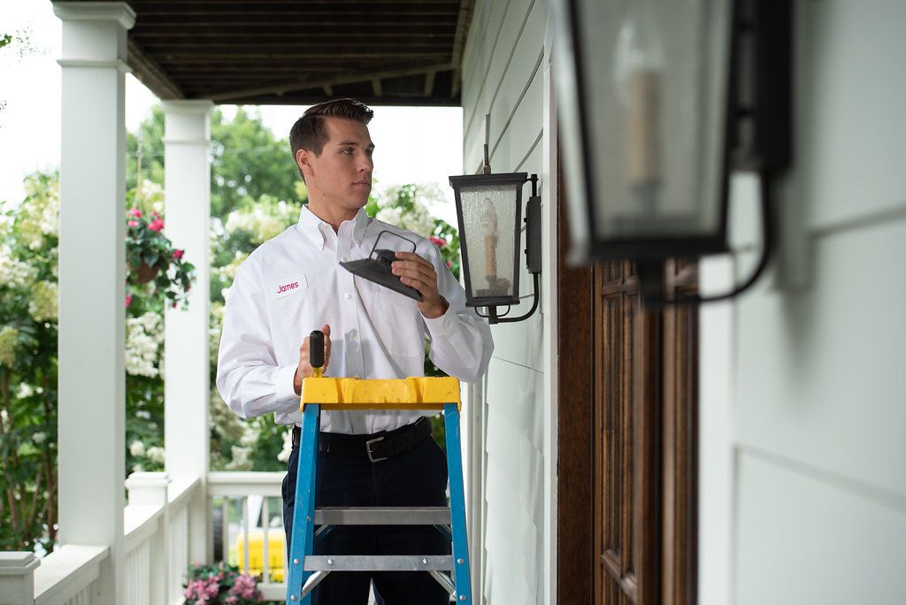 Professional Electricians in Nashville, TN Hiller