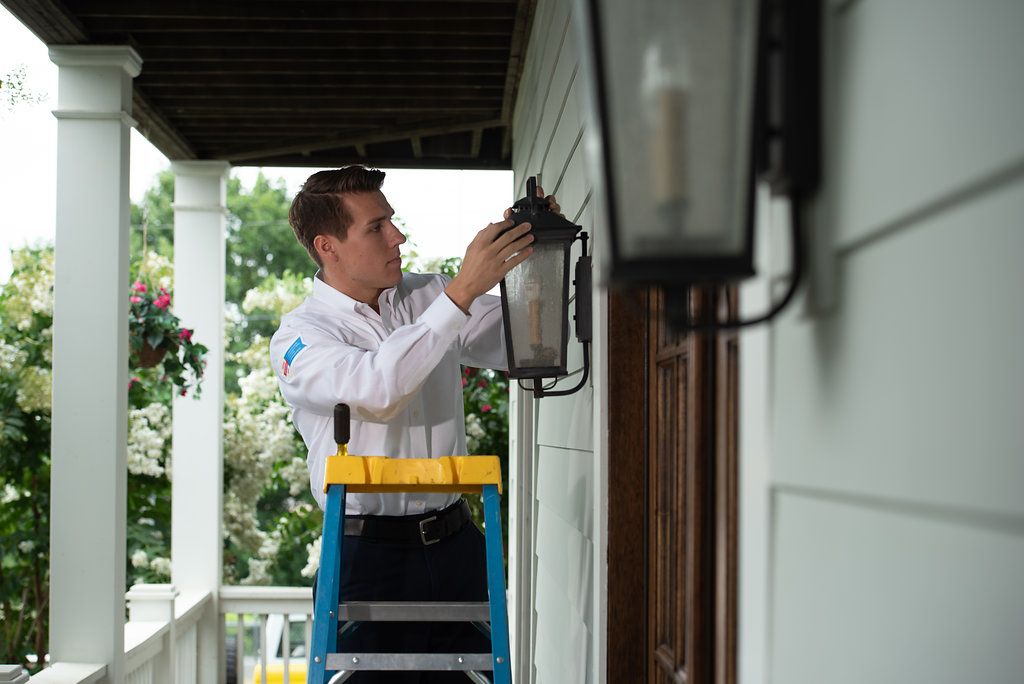 Hiller Residential Electrician Electrical Services in Knoxville