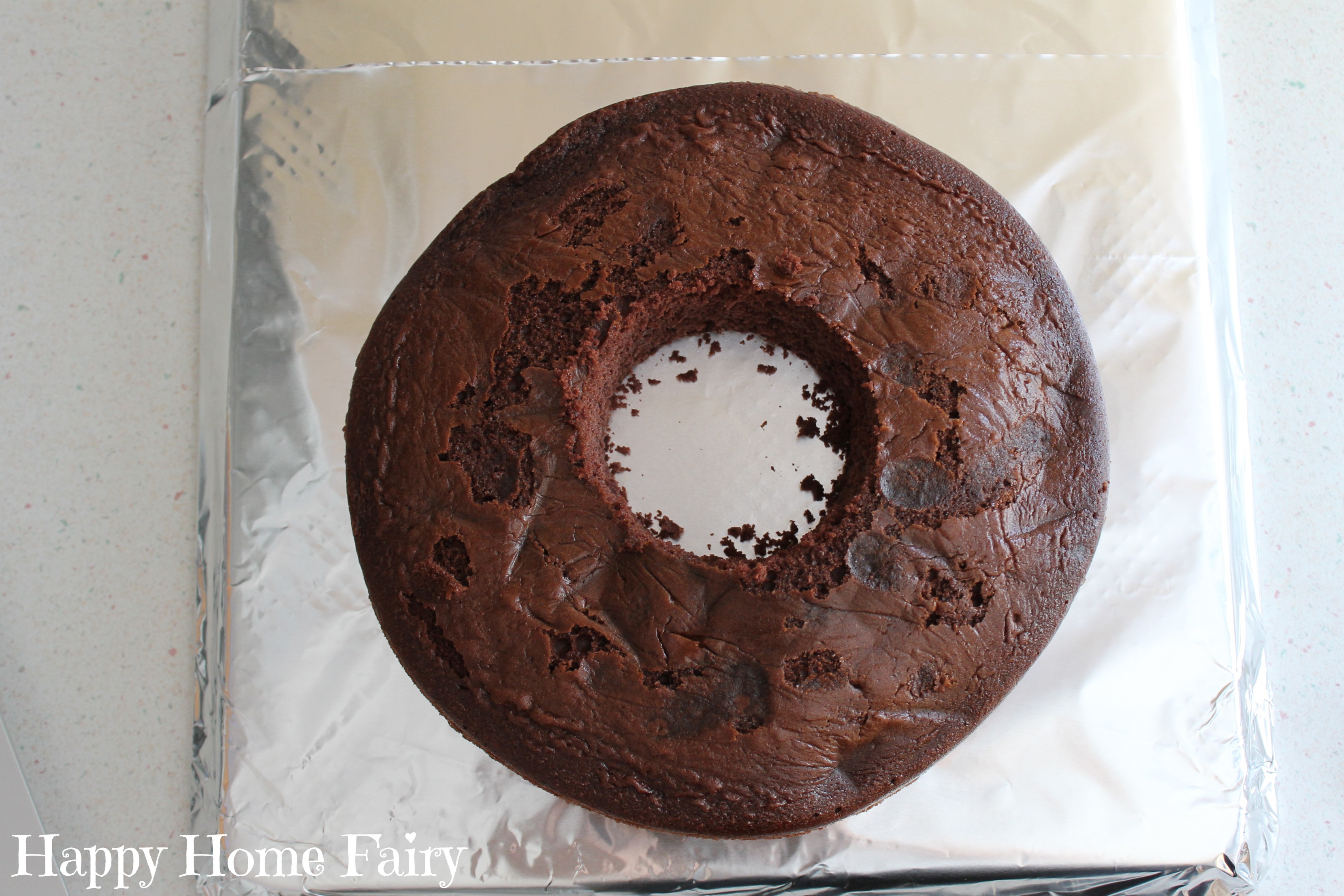 how-to-make-a-number-5-cake-happy-home-fairy