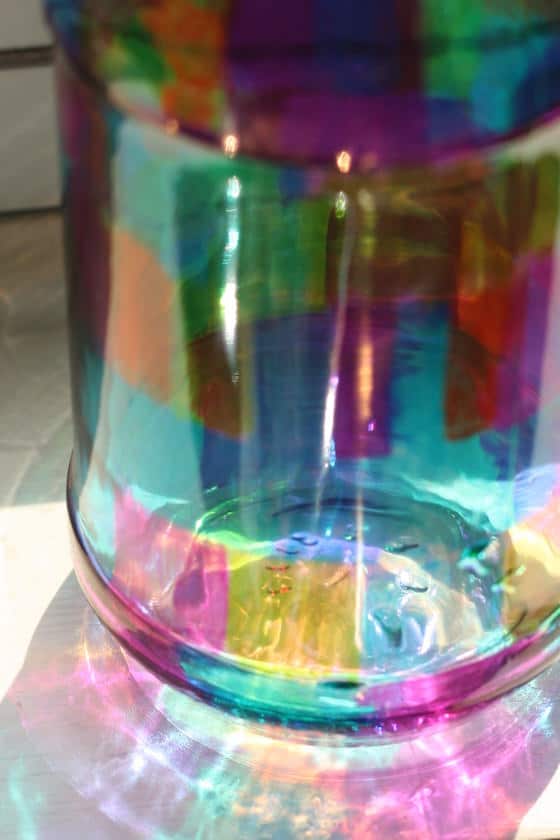 Create a Stained Glass Effect with Sharpie Markers and a Jar