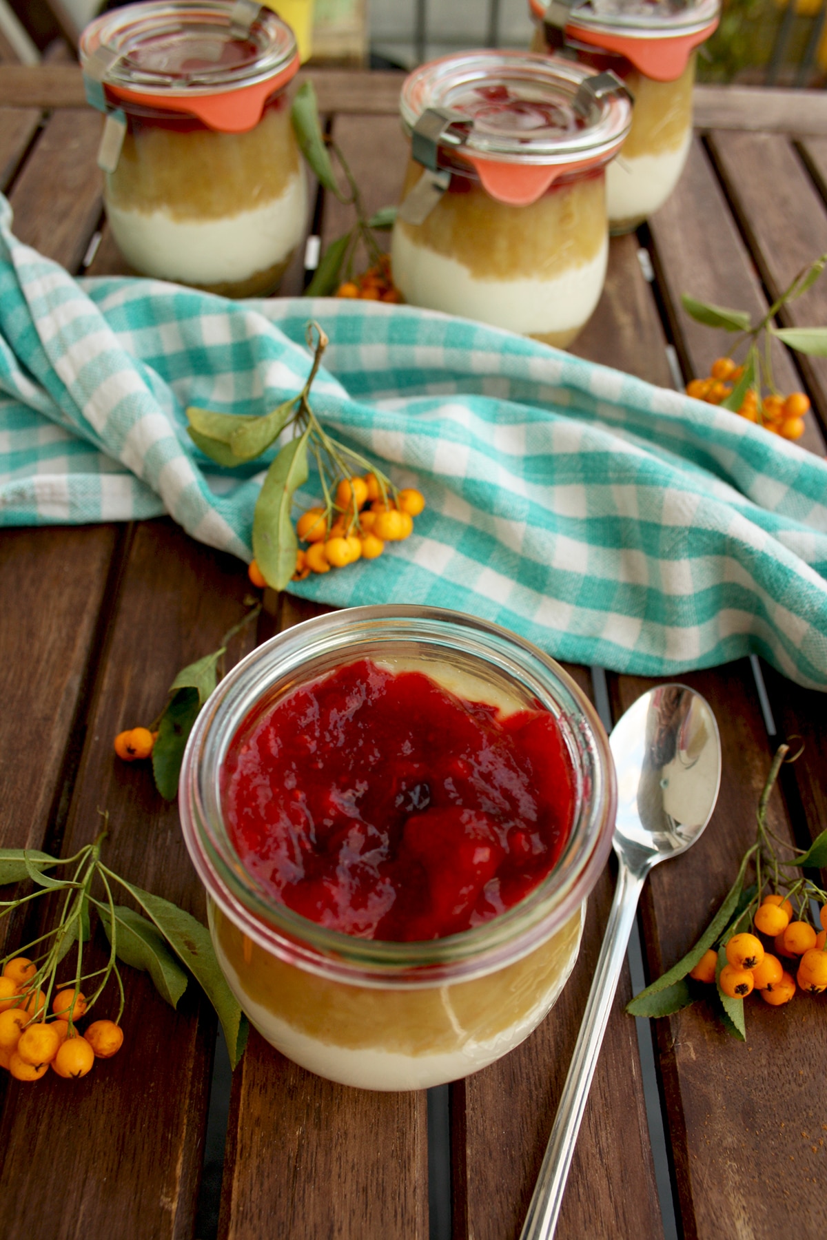 NoBake Cheesecake Jars • Happy Kitchen.Rocks