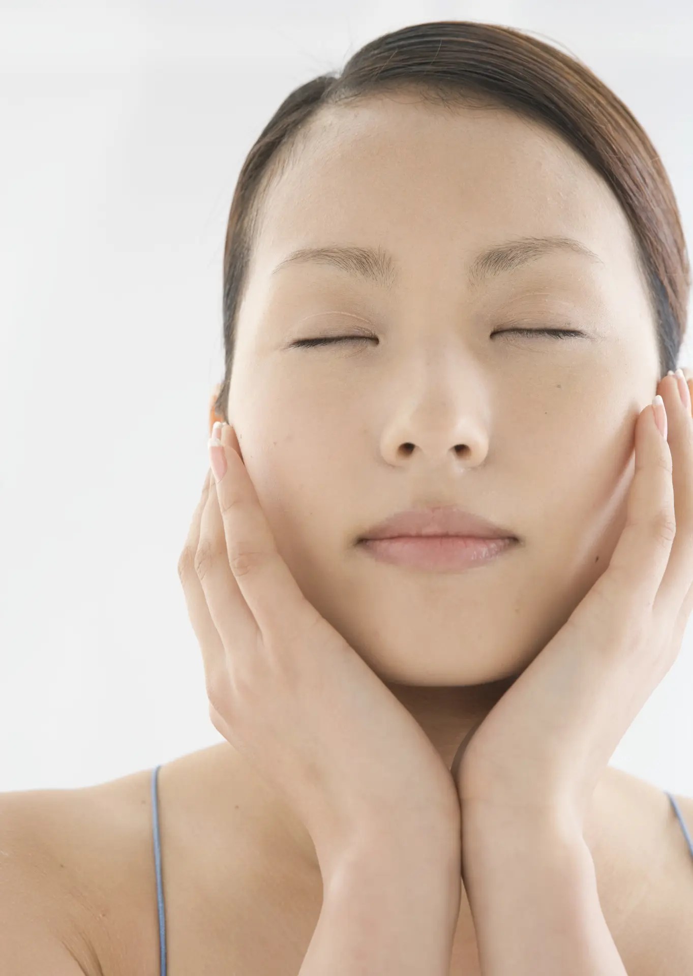 乾燥肌は、敏感肌にもなりやすい。 きれいな肌になる30の方法 HAPPY LIFESTYLE