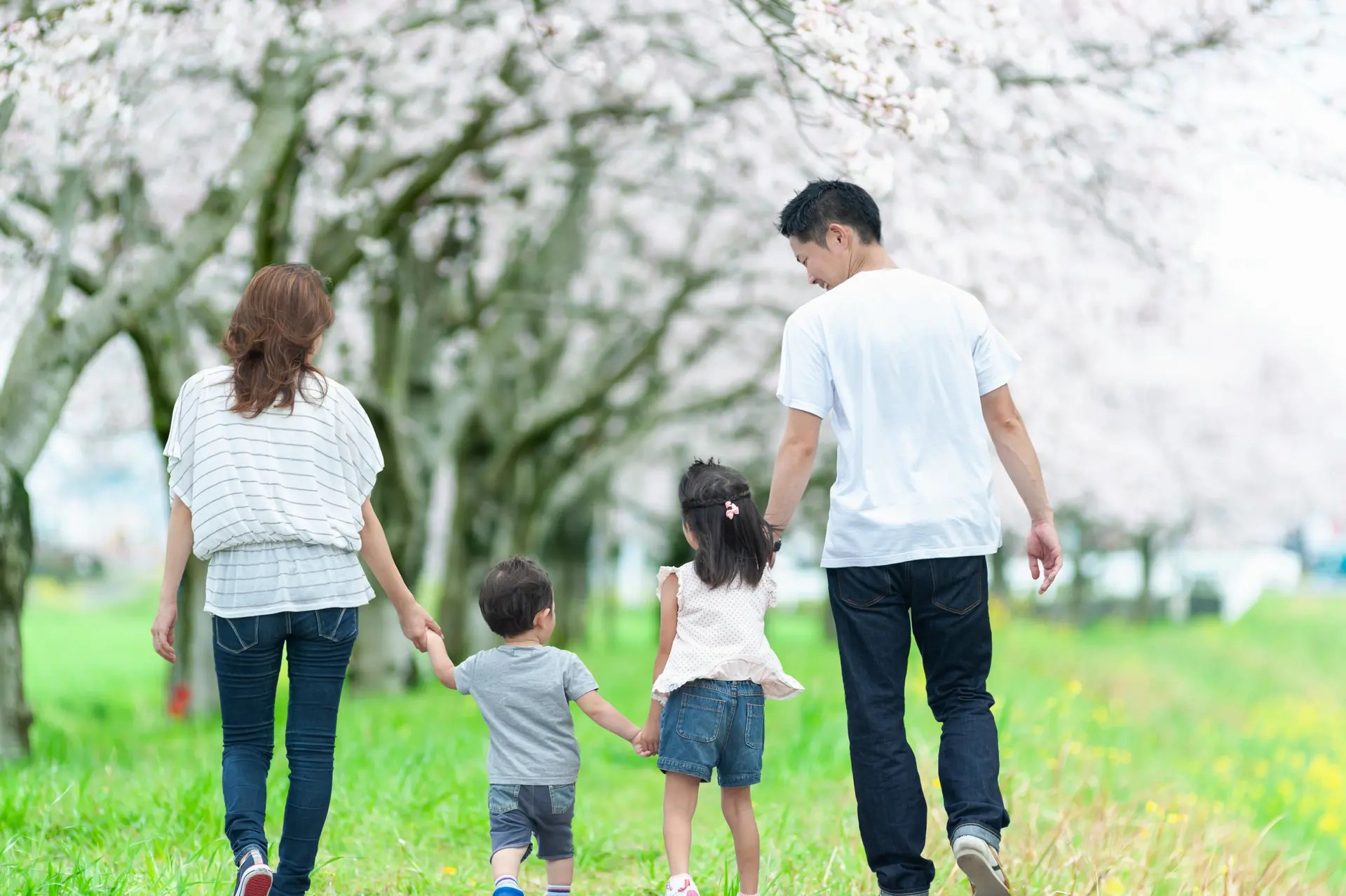 子供から嫌われることが、父親の仕事。 尊敬される父親になる30の条件 HAPPY LIFESTYLE