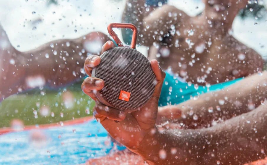 JBL Clip 2 Waterproof Portable Bluetooth SpeakerGrey