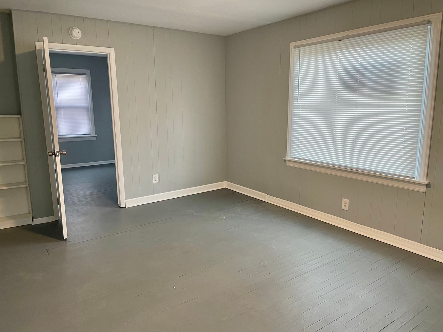 Book House and Rentals Apartment in Northwest Indiana Harbor & Lake