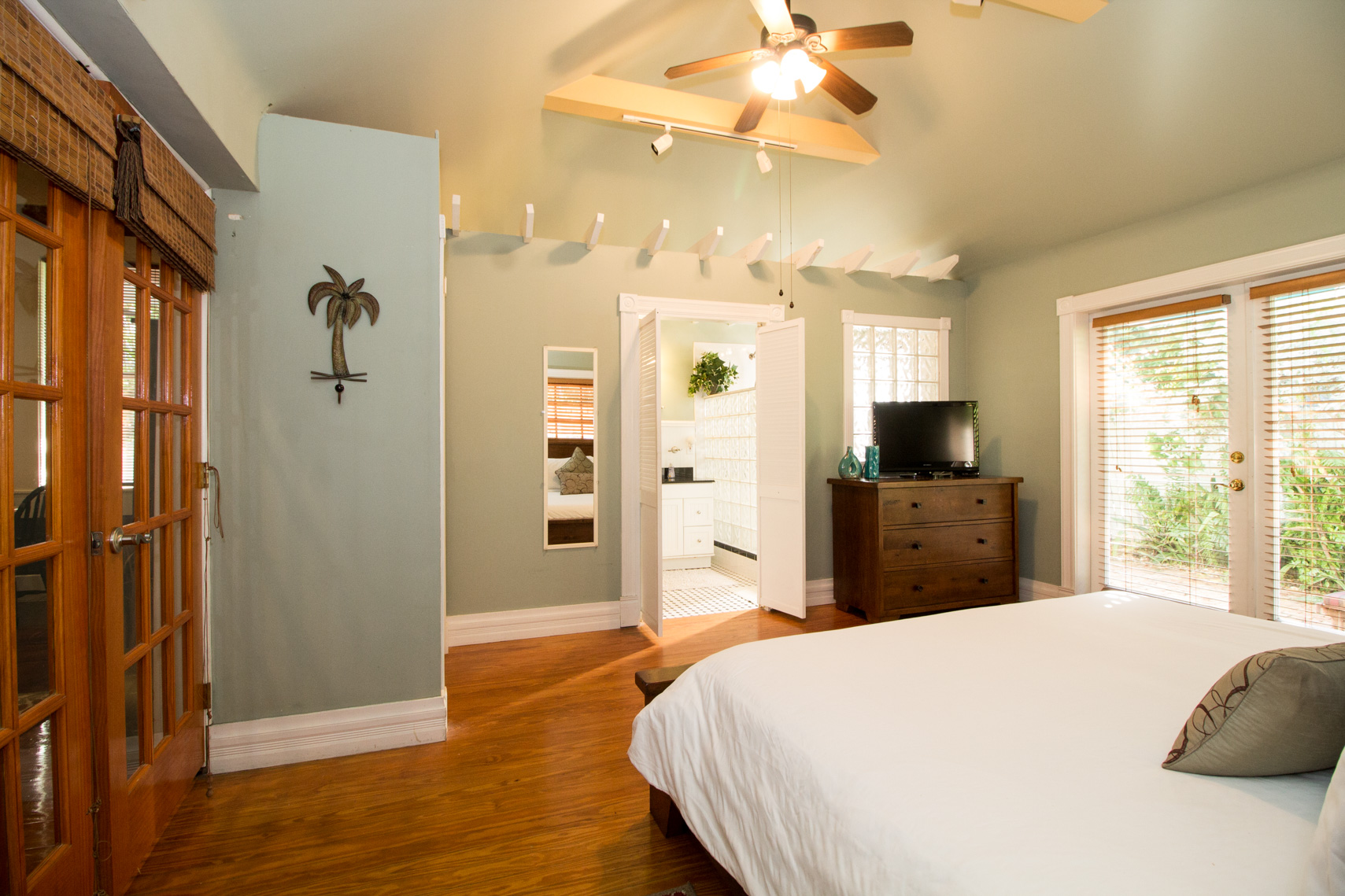 Harbor Inn Condo Harbor Inn Key West Condos