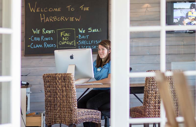 Garibaldi Oregon Lodging Harborview Inn & RV Park