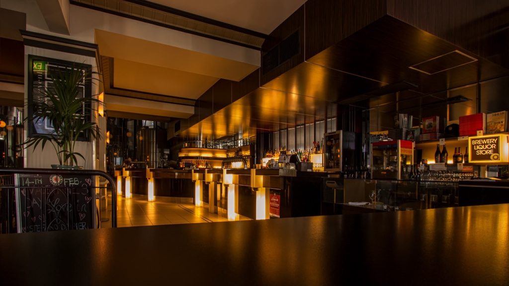 3 Strategies for Choosing the Best Restaurant Lighting