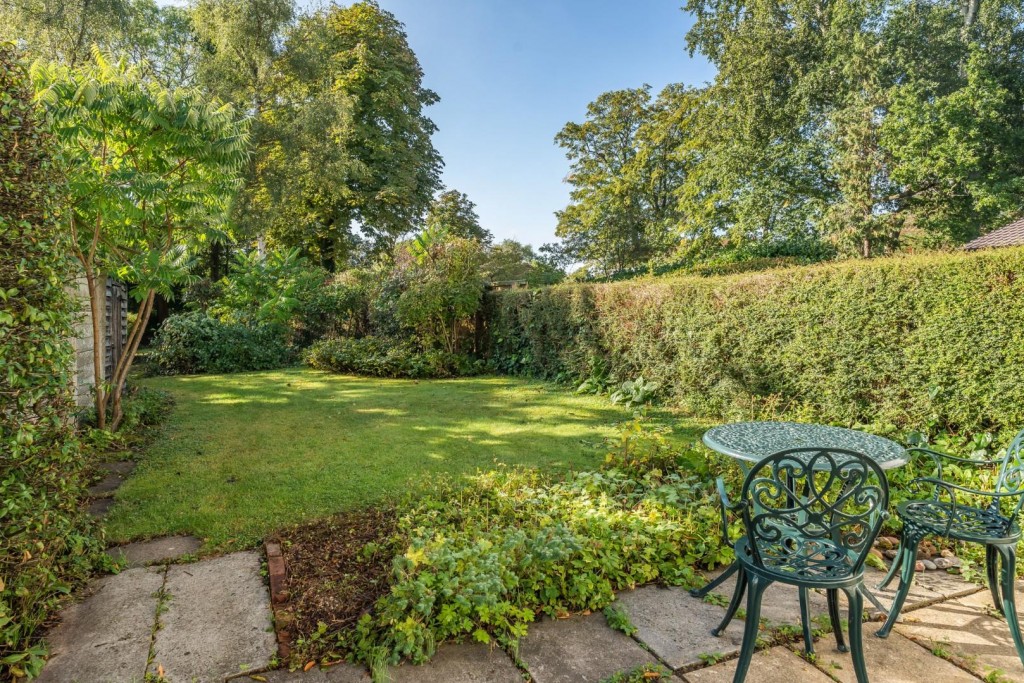 Oakley Green, Windsor, 3 bedroom, House SemiDetached