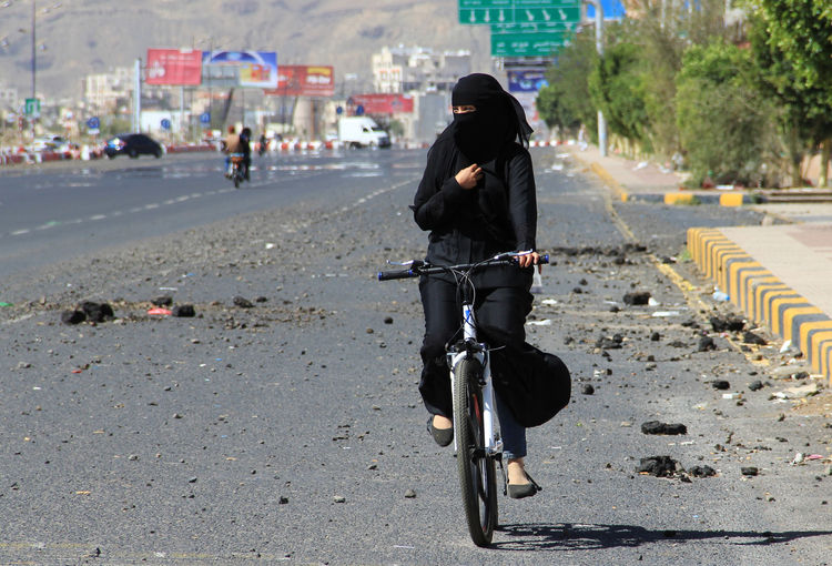 In fuelstarved Yemen, women turn to bikes Hard Knox Bikes