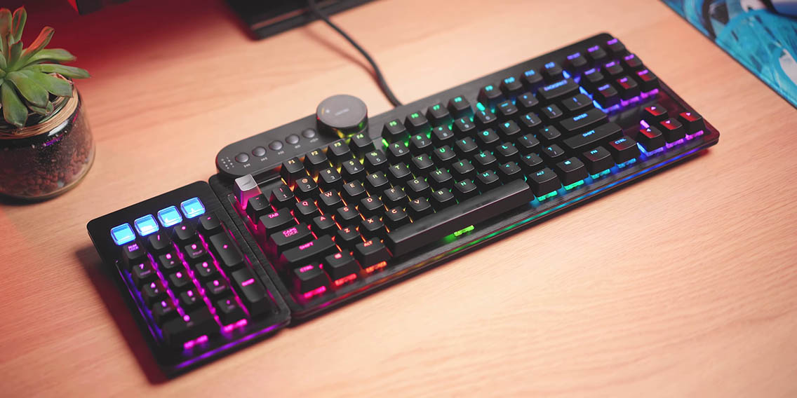 The FUTURE of Gaming Keyboards is Here Mountain Everest Review