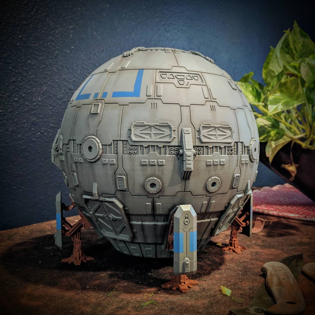 Monitor Dropship Hardware Studios