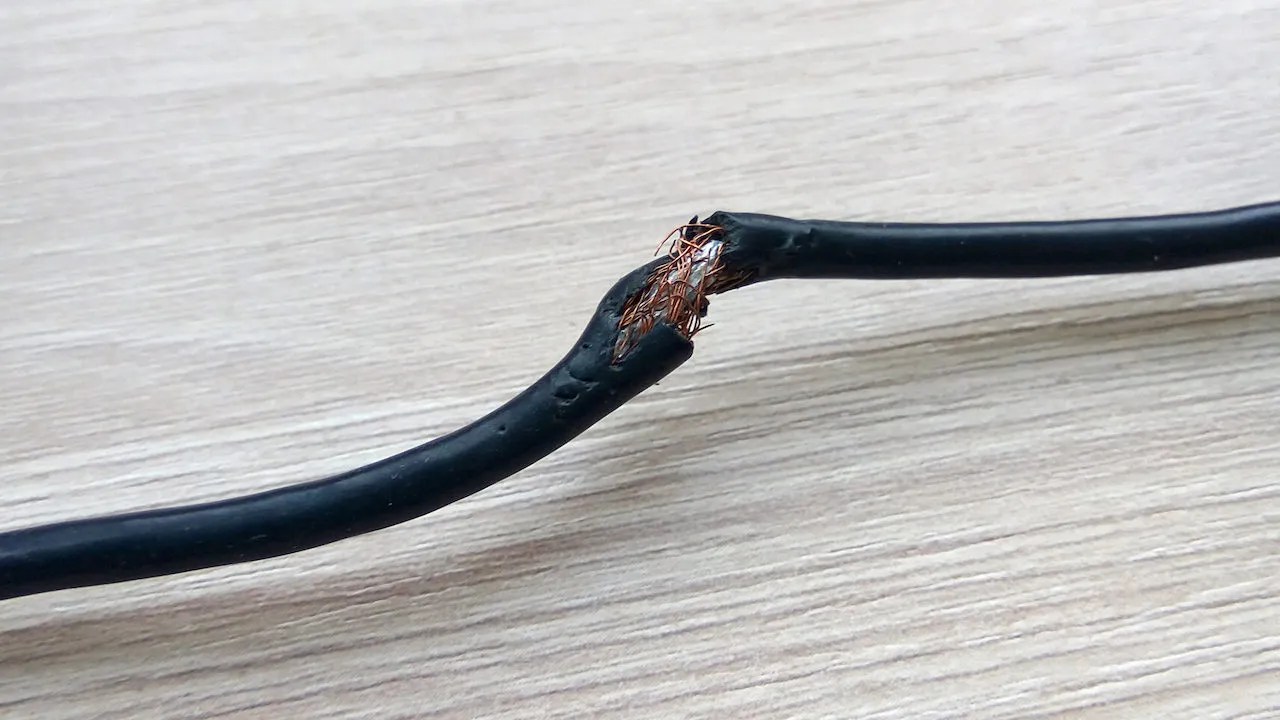 Consecuencias de usar un cable de mala calidad en el PC