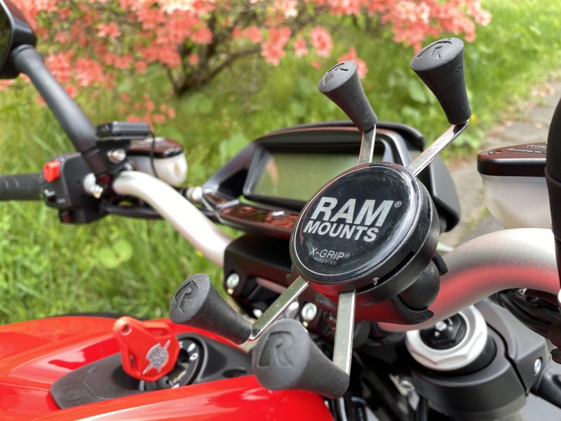 ラムマウント（RAM MOUNTS）は汎用性が高い！【バイク用スマホマウントにおすすめ】 RIDE ’N’ CRUISE