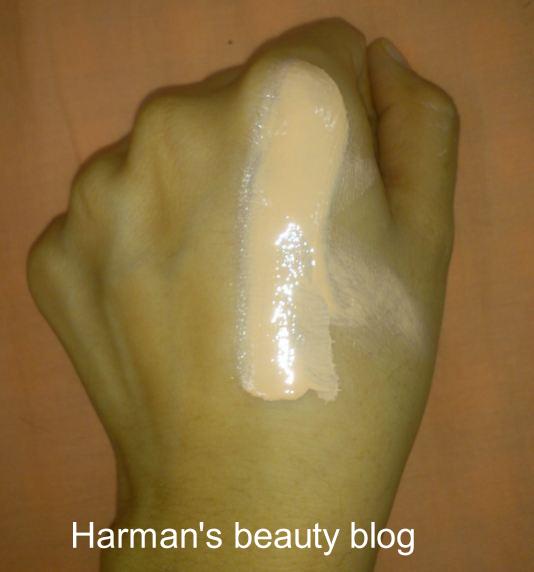 Oriflame Peach me perfect skin glow review Harman's Beauty Blog