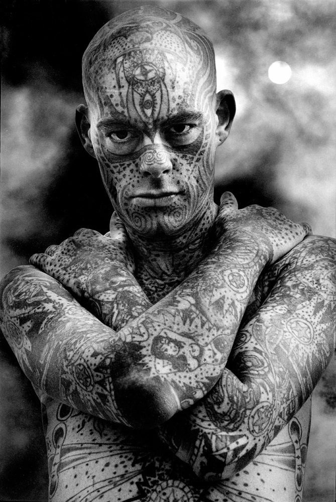 Harold Feinstein Photographer - Coney Island Sideshow Goes Uptown! 1000_x_669_jpg