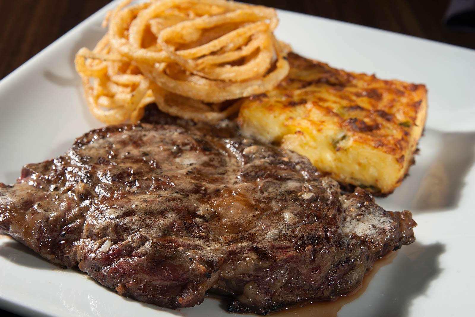 Photos of Harper House restaurant, in Cadiz, KY