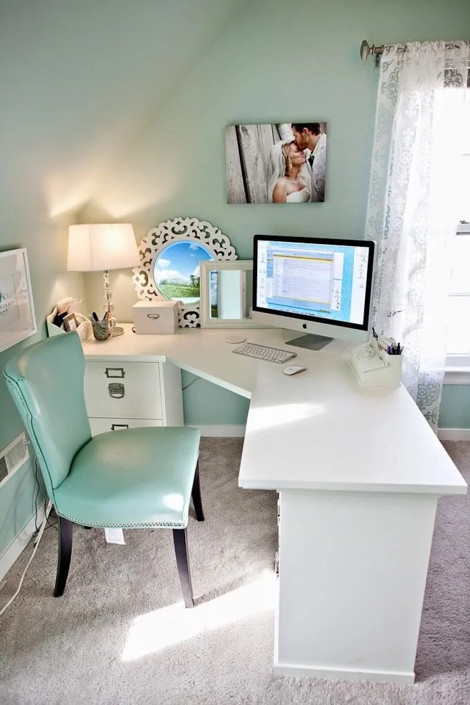 17 Amazing Corner Desk Ideas to Build for Small Office Spaces Harp Times