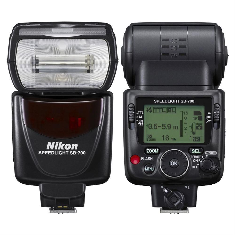 Nikon SB700 AF TTL Speedlight Flashgun SB700