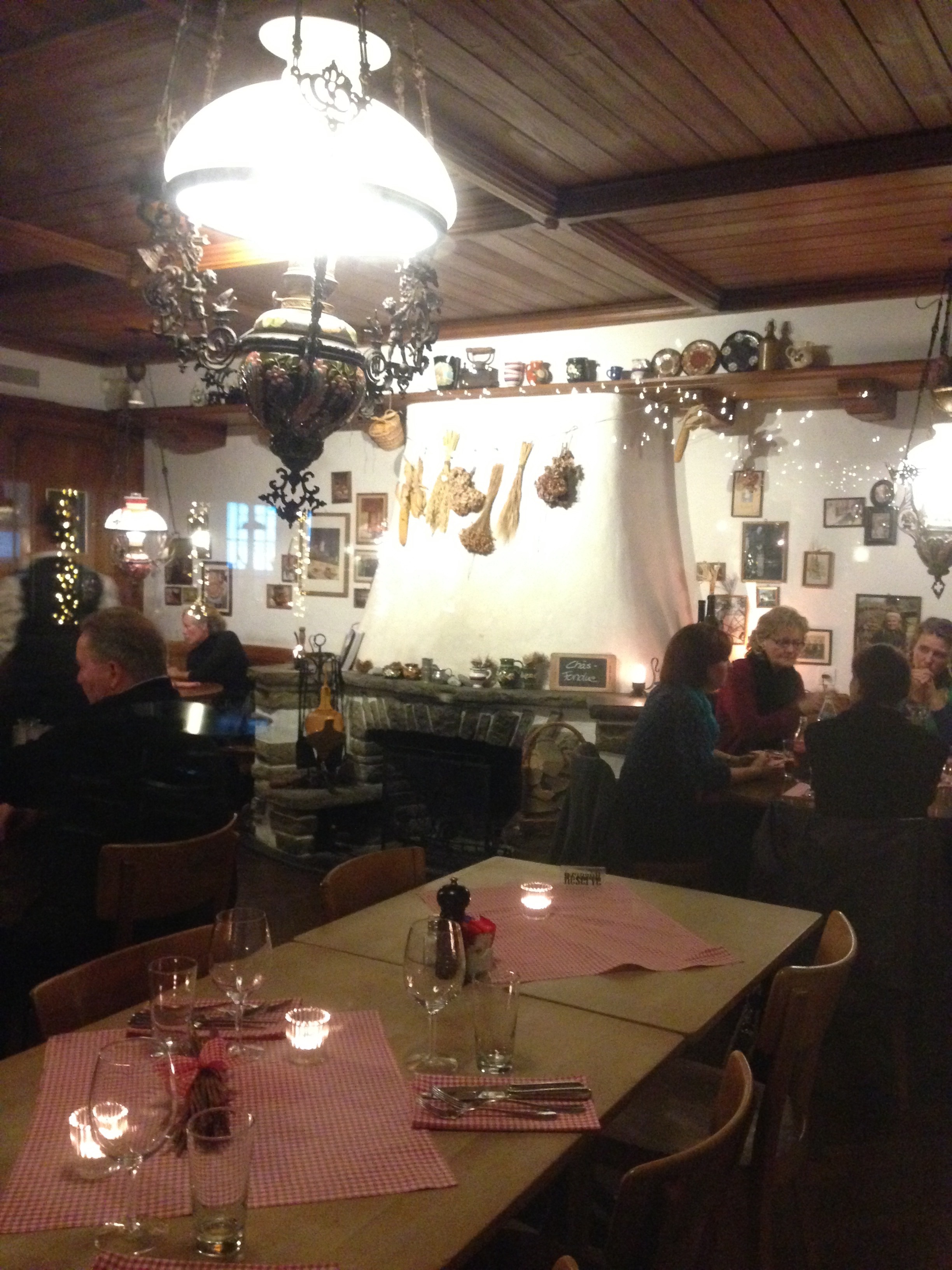 Restaurant Tessin Grotto Zürich City Escape.