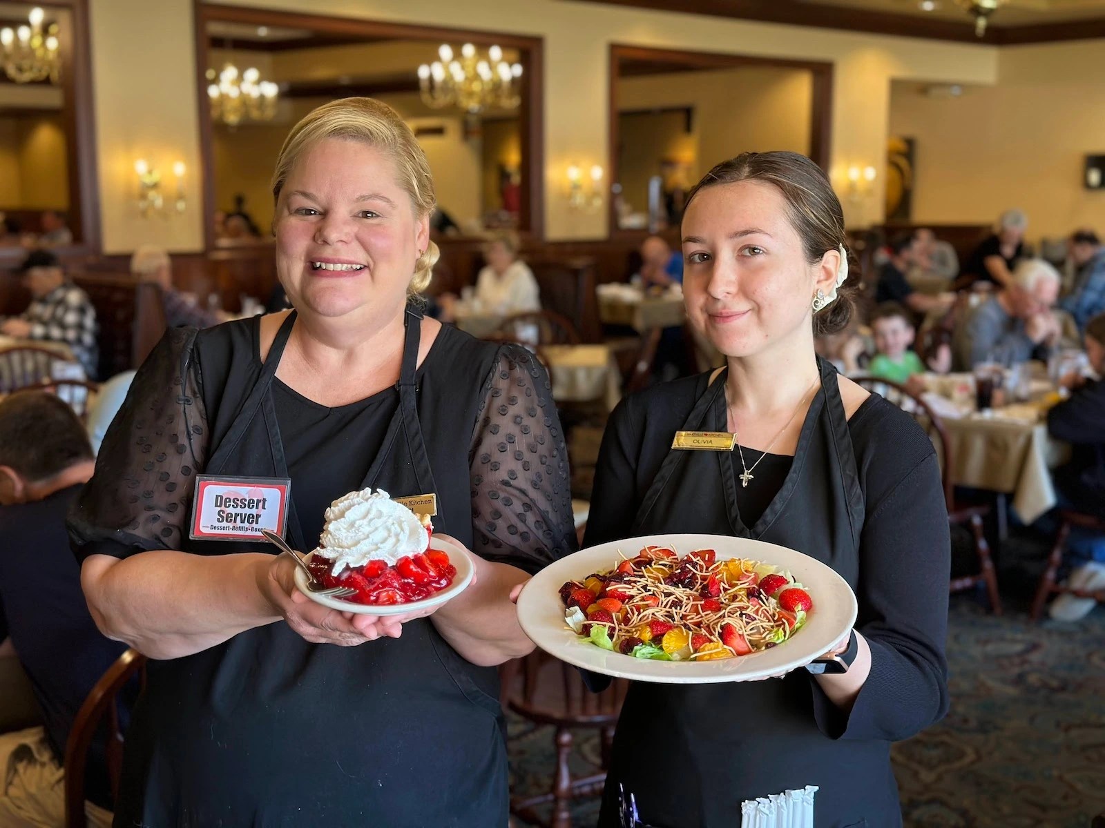 Open Jobs & Available Positions Hartville Kitchen