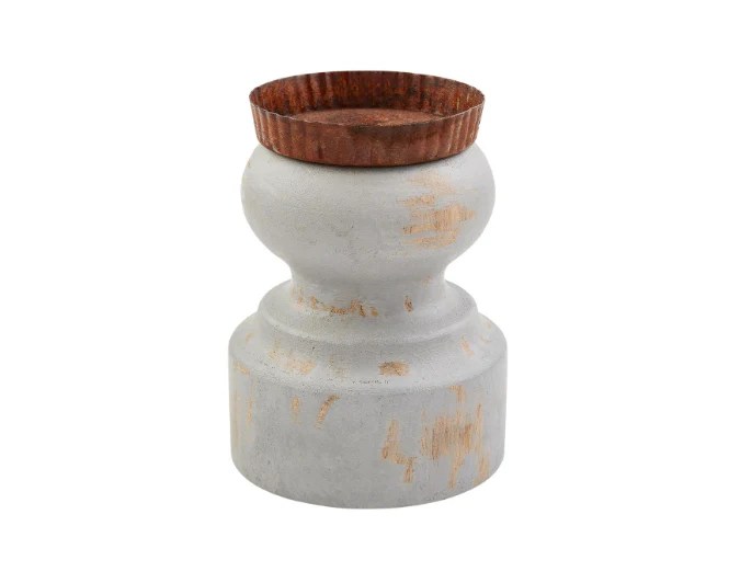 Distressed Candlesticks Hartz Honey Hole