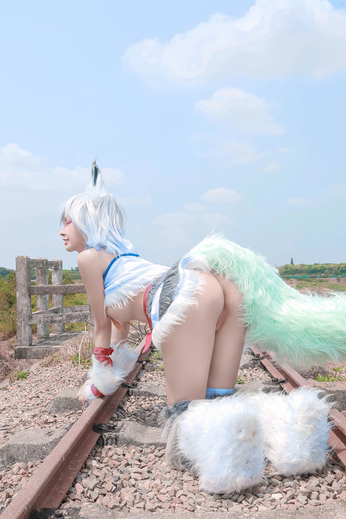 慕慕Momo Cosplay 剎那Setsuna与蛙吹梅雨学生服