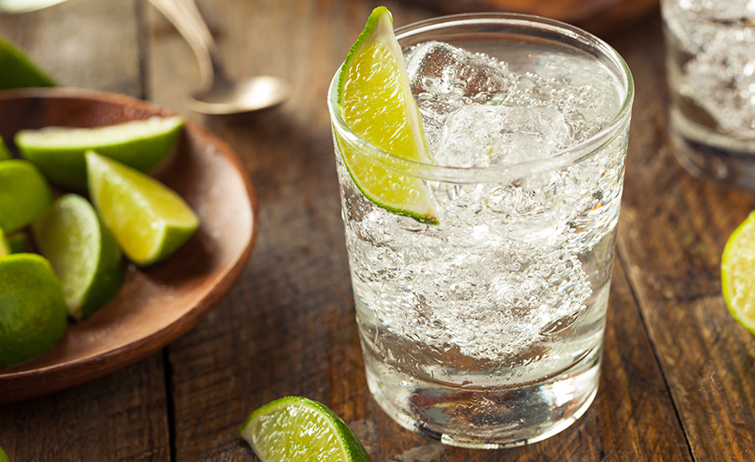 便秘解消に即効性の効果が期待できる食べ物や飲み物について 【公式】プレミアムデトックティー販売 ハーベスト