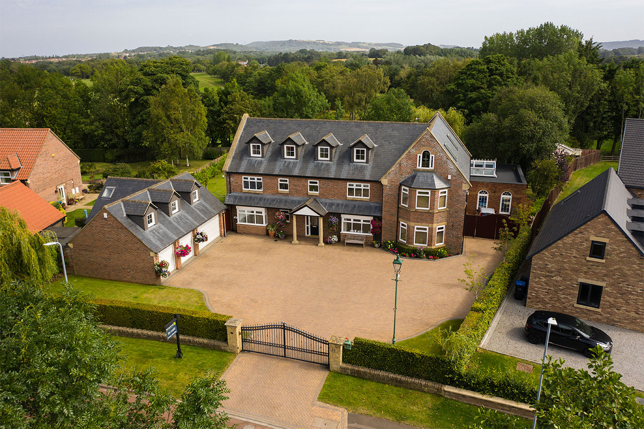 Dream Homes Harvey Brooks