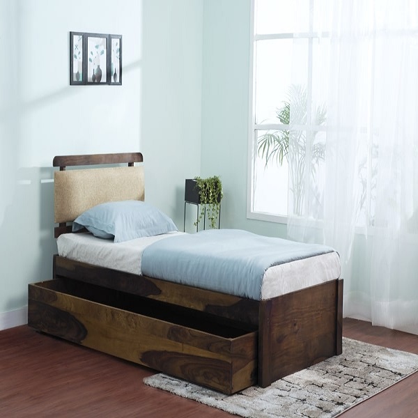 Wooden single bed with storage Hasans Studio