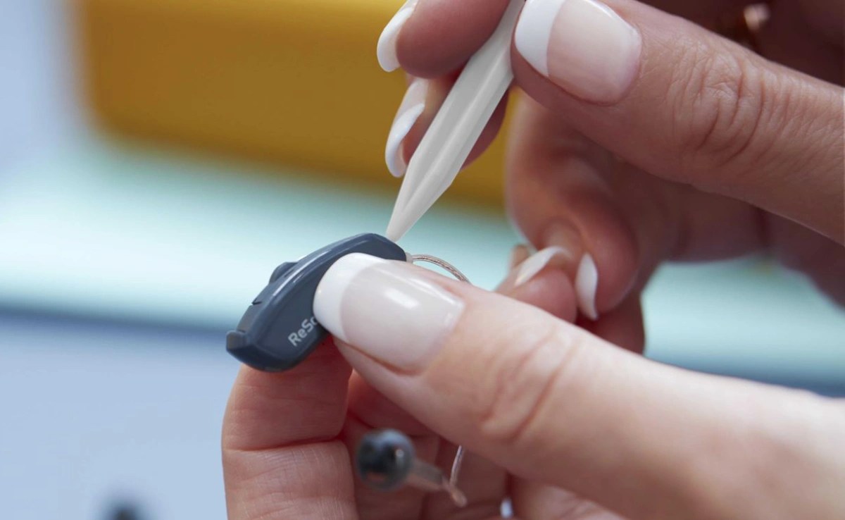 Quality Hearing Aids Batteries & Accessories Hassa