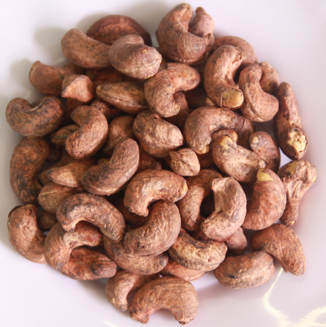 Vietnam world's biggest cashew exporter for nearly 10 years