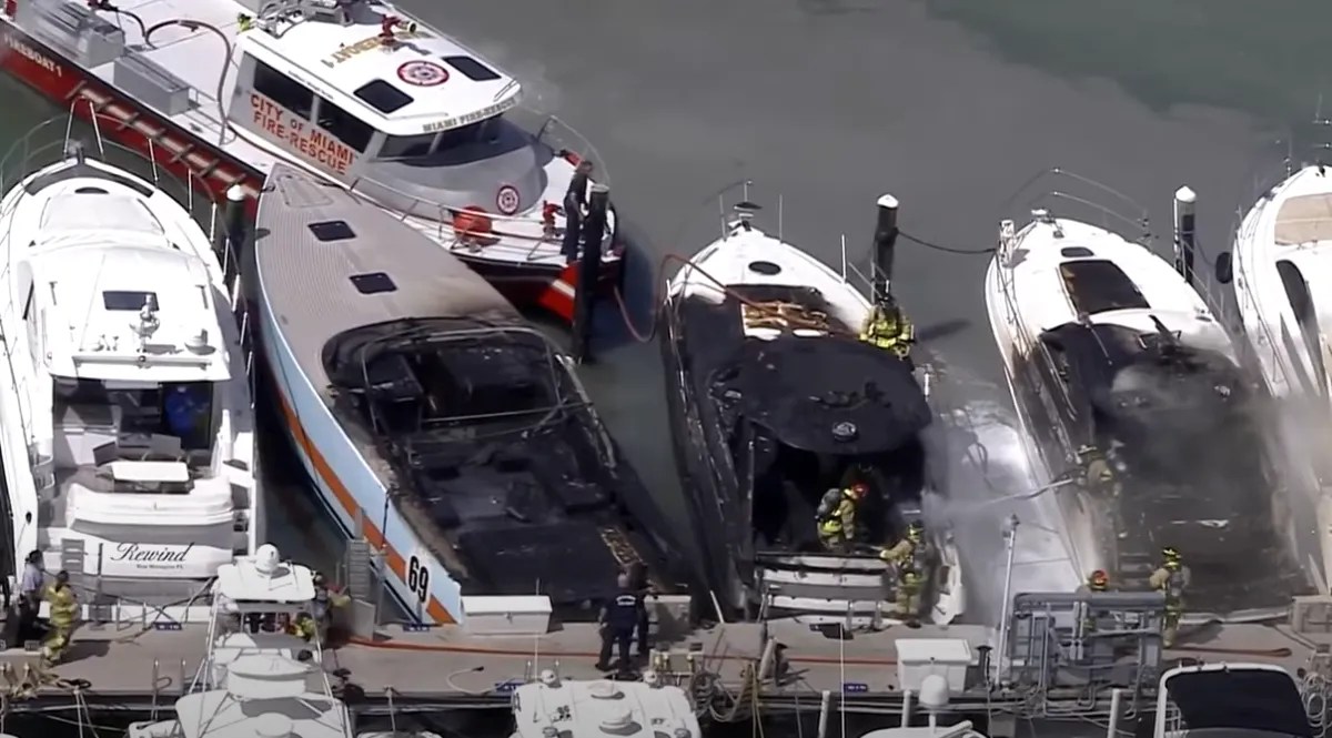 Key Biscayne Marina Fire destroys several boats Haulover Inlet
